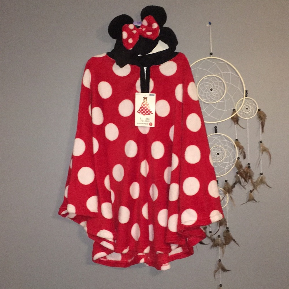 NEW - Minnie Mouse Sleep Poncho